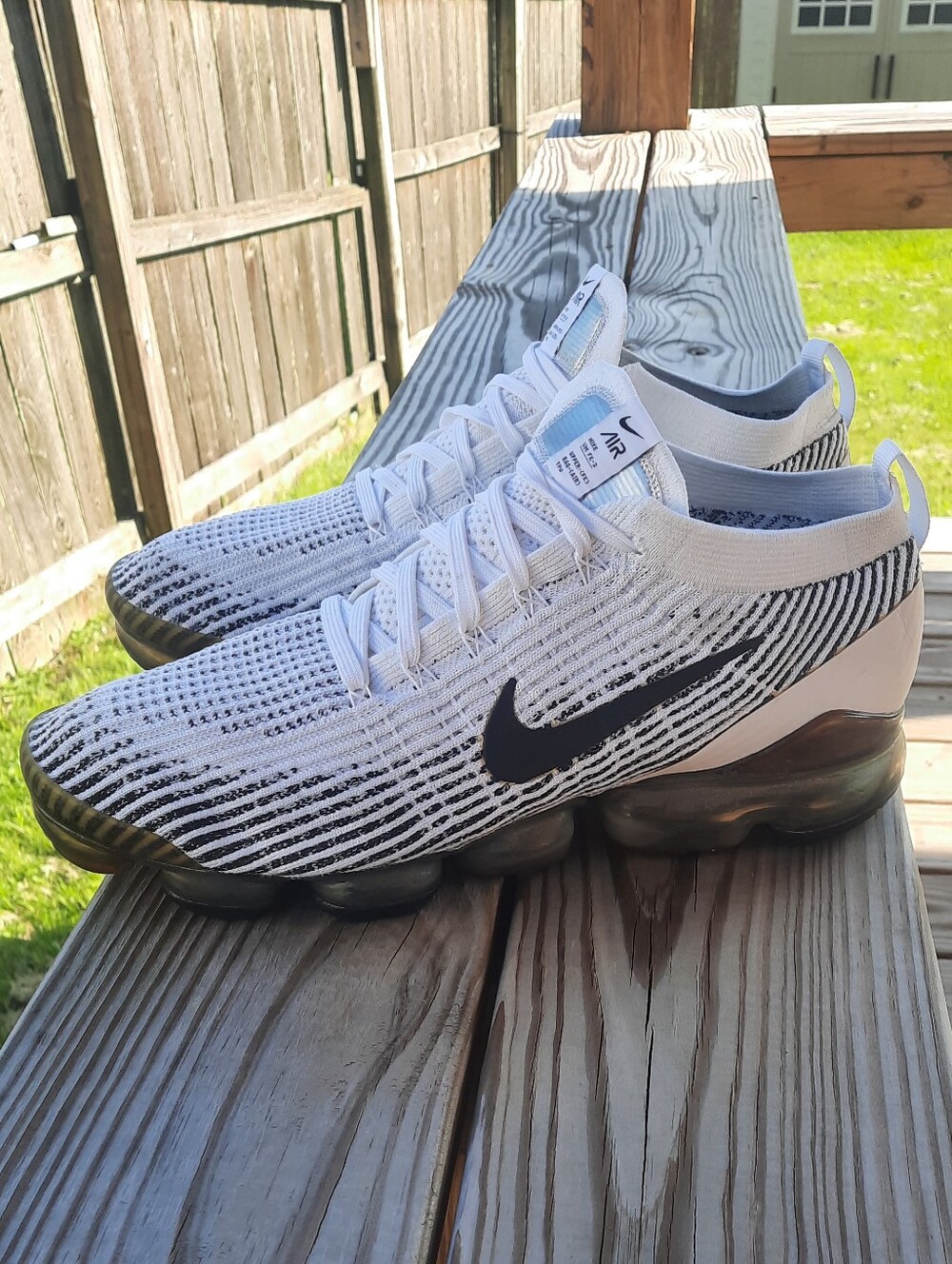 Nike Air VaporMax Flyknit 3 Zebra Men’s White/Black Running Shoes Size 13
